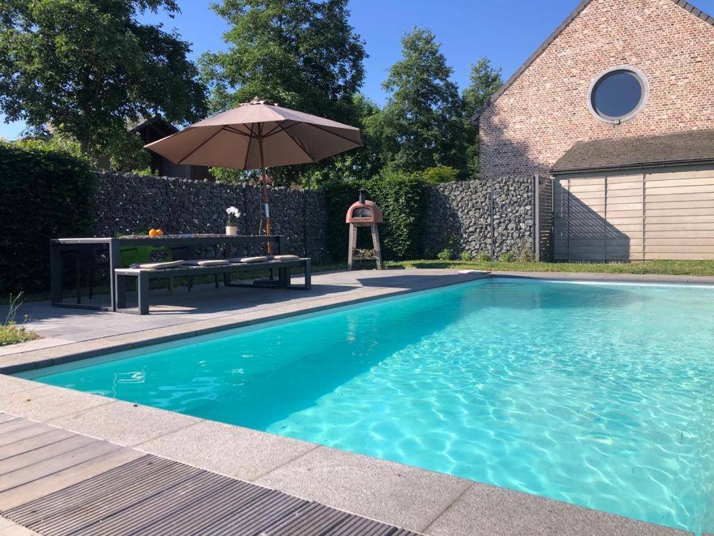 Landelijke Villa Met Zwembad En Gezellige Openhaard Zemst Esterno foto